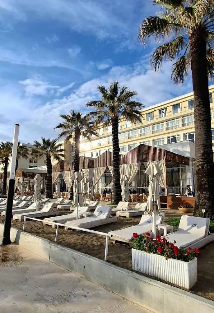 Wow Durres Appartment, Sea And Mountain View, 150M Sea Apartman